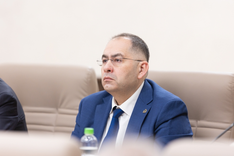 Игорь Костенко