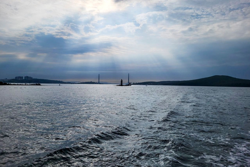 Море