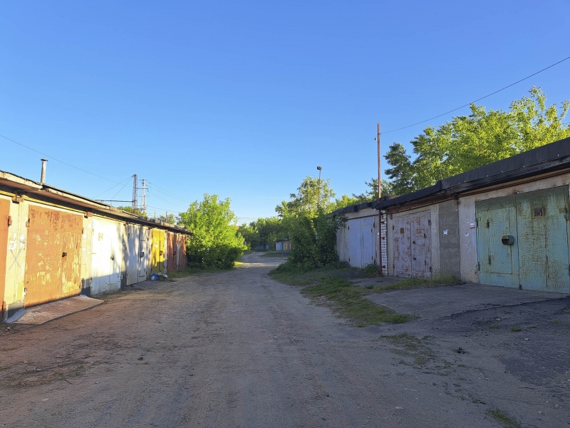 гаражи