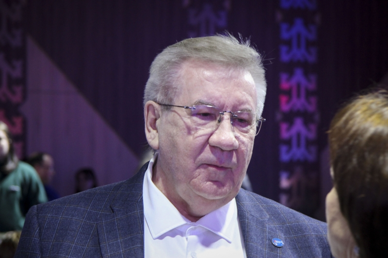 Борис Хохряков
