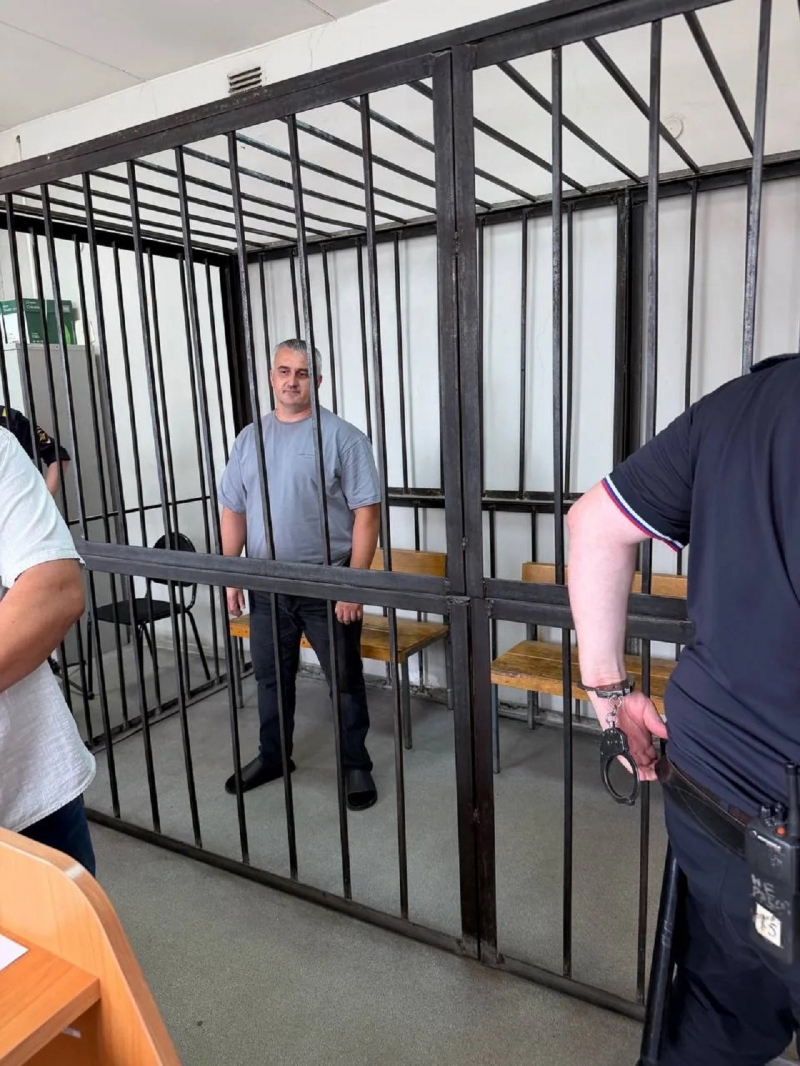 Аркадий Вегнер слушает приговор