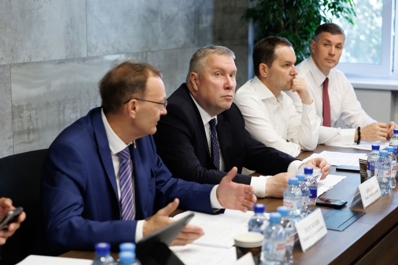 Депутаты