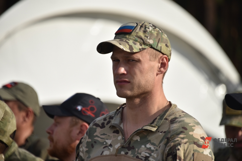 солдат