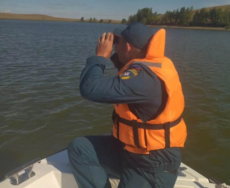 Водные патрули МЧС в Оренбургской области