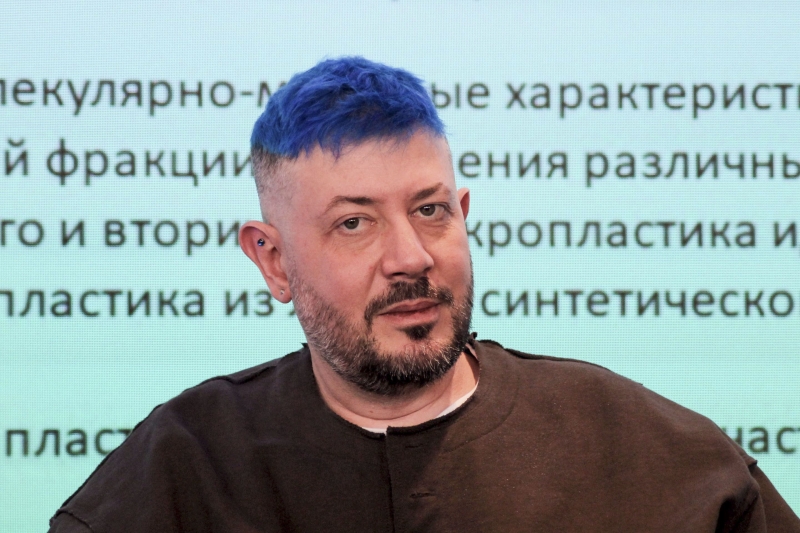 Артемий Лебедев в очередной раз раскритиковал памятник клавиатуре