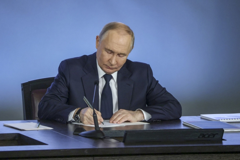 Владимир Путин