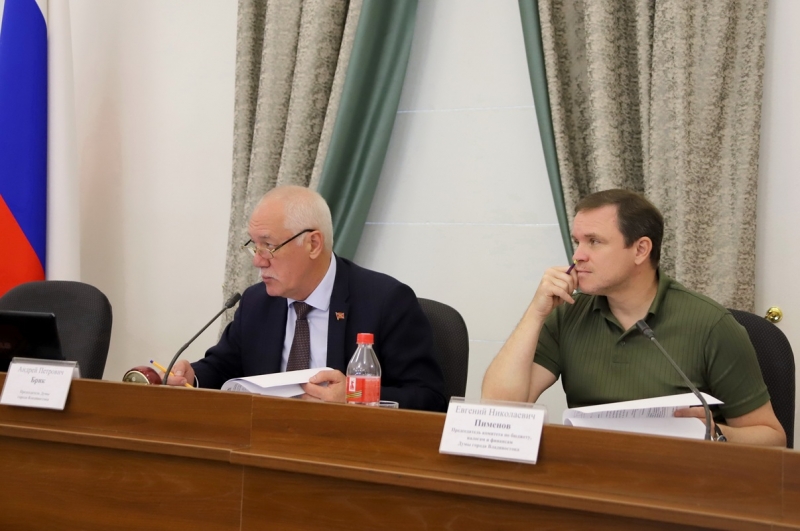 Евгений Пименов рассказал о работе в округе