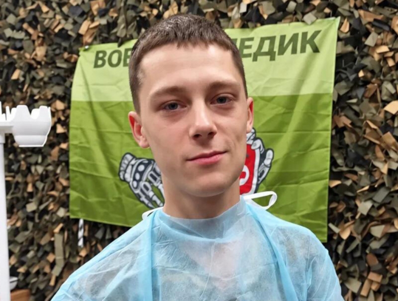 Он вынес с поля боя почти триста раненых