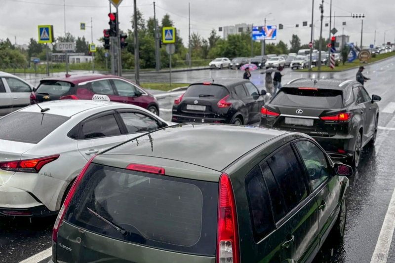 Автомобили
