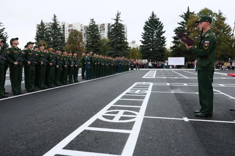 курсанты