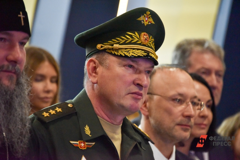 Александр Лапин