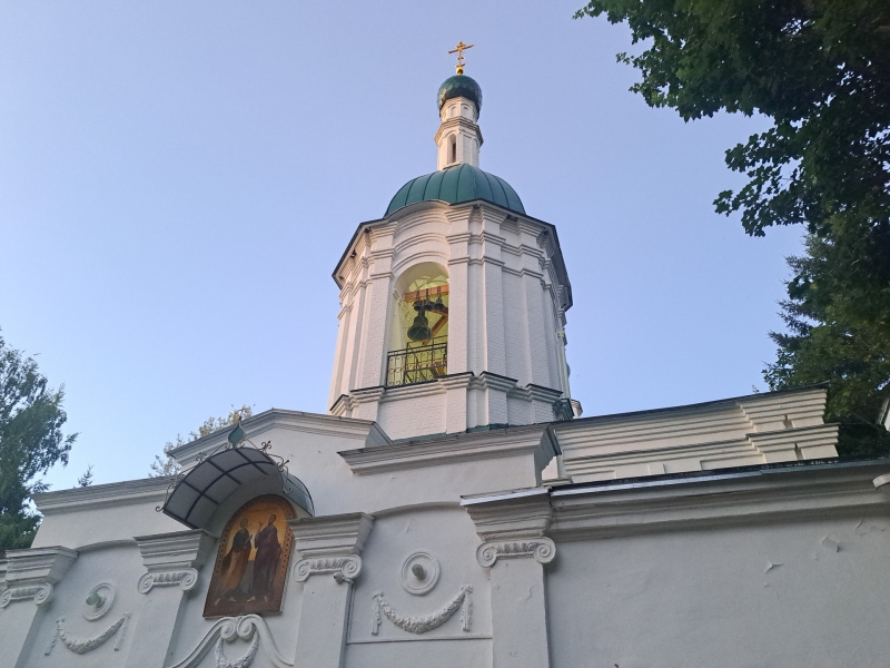 Храм