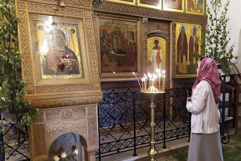 Храм