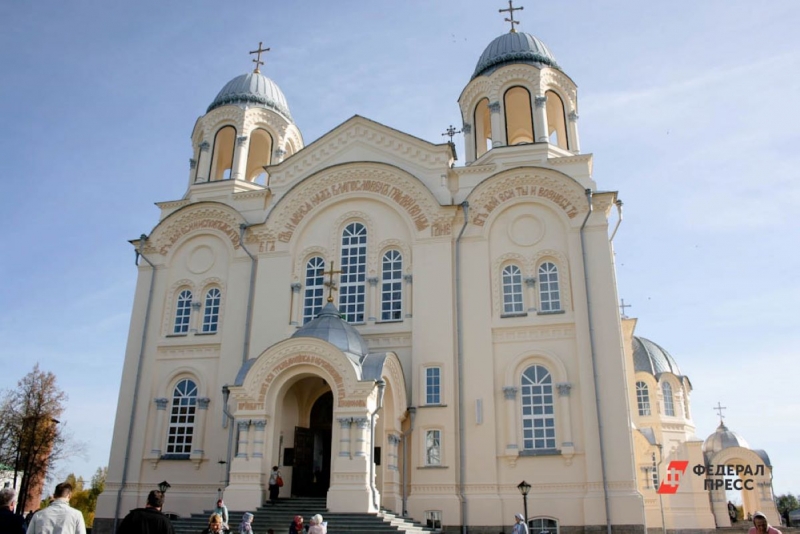 Древний город, построенный еще в XVI веке, известен как родина особо почитаемого уральского святого