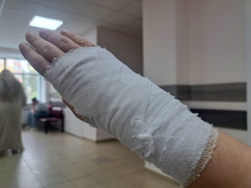 Семья столкнулась с рядом препятствий на пороге поликлиники