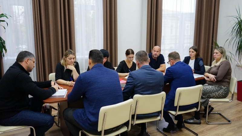 Обсуждение депутатов