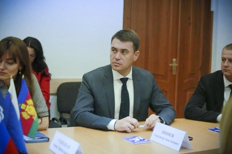 Александр Ниниев будет выбран главой Крымского района Краснодарского края
