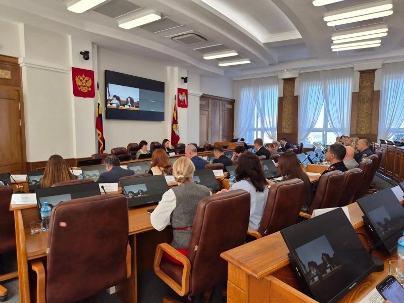 Депутаты