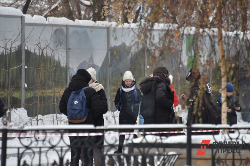 Подростки